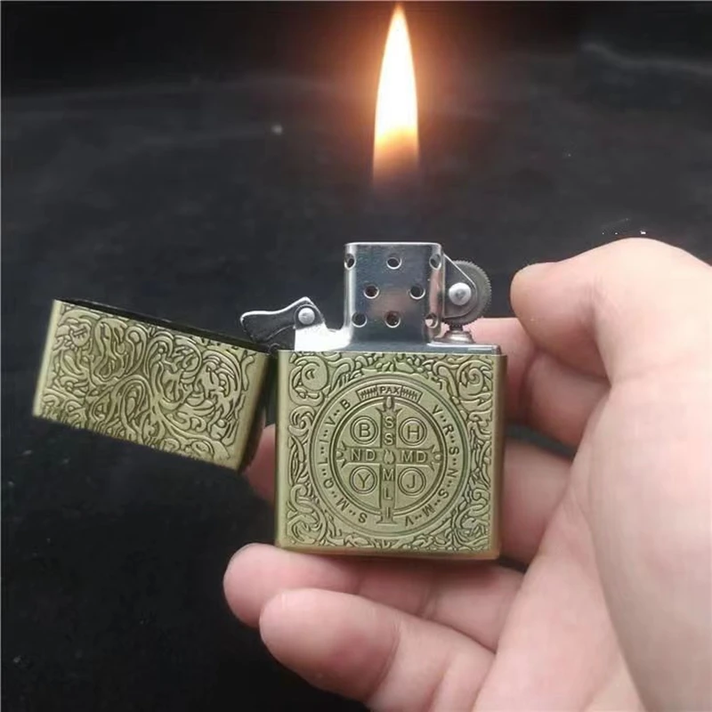 ZORRO 特大灯油ライター金属人格コンスタンティンクリエイ - Lighter Insert Zippo のレビューと価格